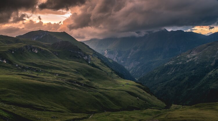 alpen-e5-header-karten-wuerth-unsplash | © Karsten Würth (unsplash)