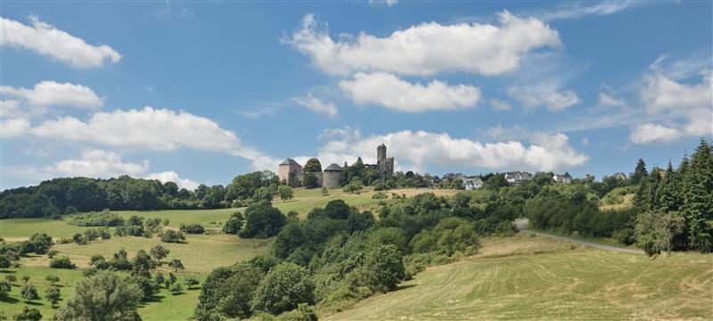 Burg Greifenstein im Westerwald | © shutterstock.com