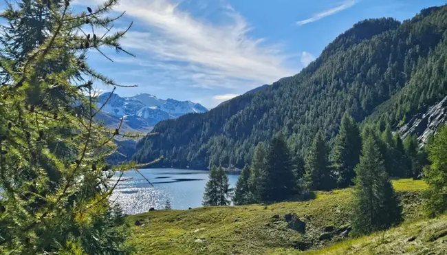 Schweiz – Wandern in Graubünden mit Komforthotel