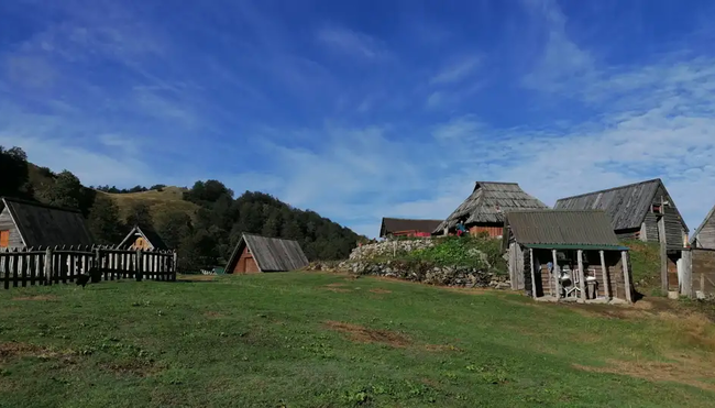 Montenegro – Mittelmeerküste und Balkanberge