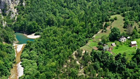 Montenegro – Dinarisches Gebirge: Wandern zur Adria