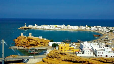 Oman - Berge, Wüste und Fjordlandschaften