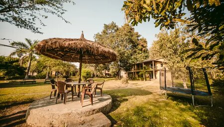 Nepal – Into The Wild Eco Resort im Chitwan Nationalpark (Reisebaustein)