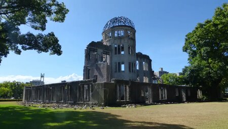 Japan – Fuji & Megacity Tokyo