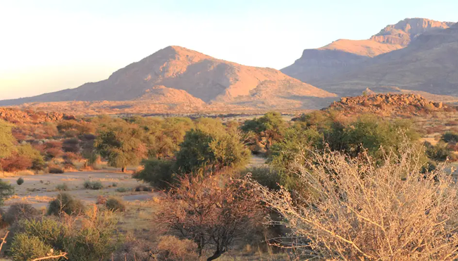 Namibia, Botswana – Erongo-Gebirge, Safari und Viktoriafälle
