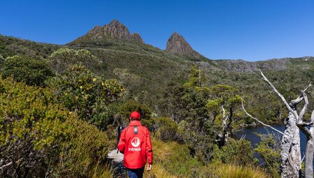 Trek the Cradle Mountain Overland Track 