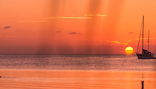 Land of Belize & Tikal