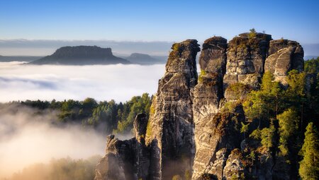 Nationalpark Sächsische Schweiz - tiefe Schluchten & bizarre Felsen