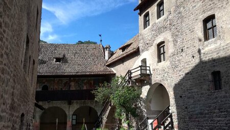 Südtirol - am Kastanienweg von Brixen nach Bozen