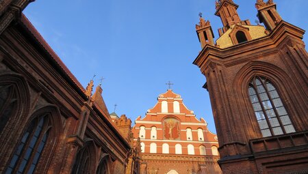 E-bike tour Baltikum Kirchturm