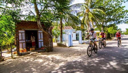 Mit dem E-Bike von Vietnam nach Kambodscha