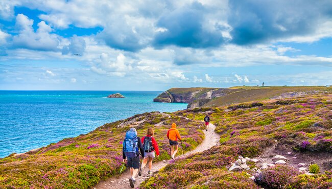 Die Highlights der Bretagne erwandern