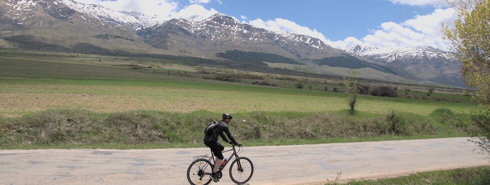 Fahrradfahrer in Albanien 